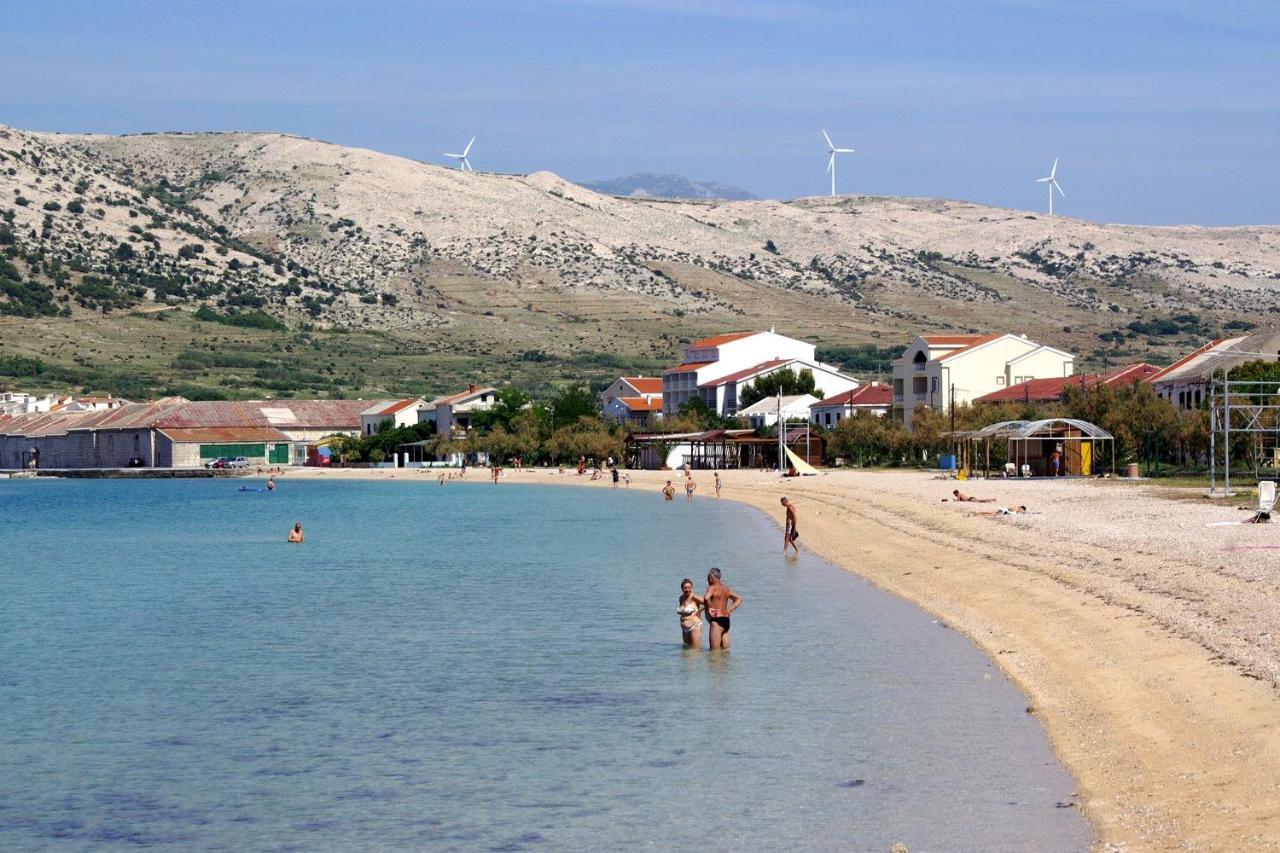 Apartments By The Sea Pag - 16100 Pag Town Exterior foto