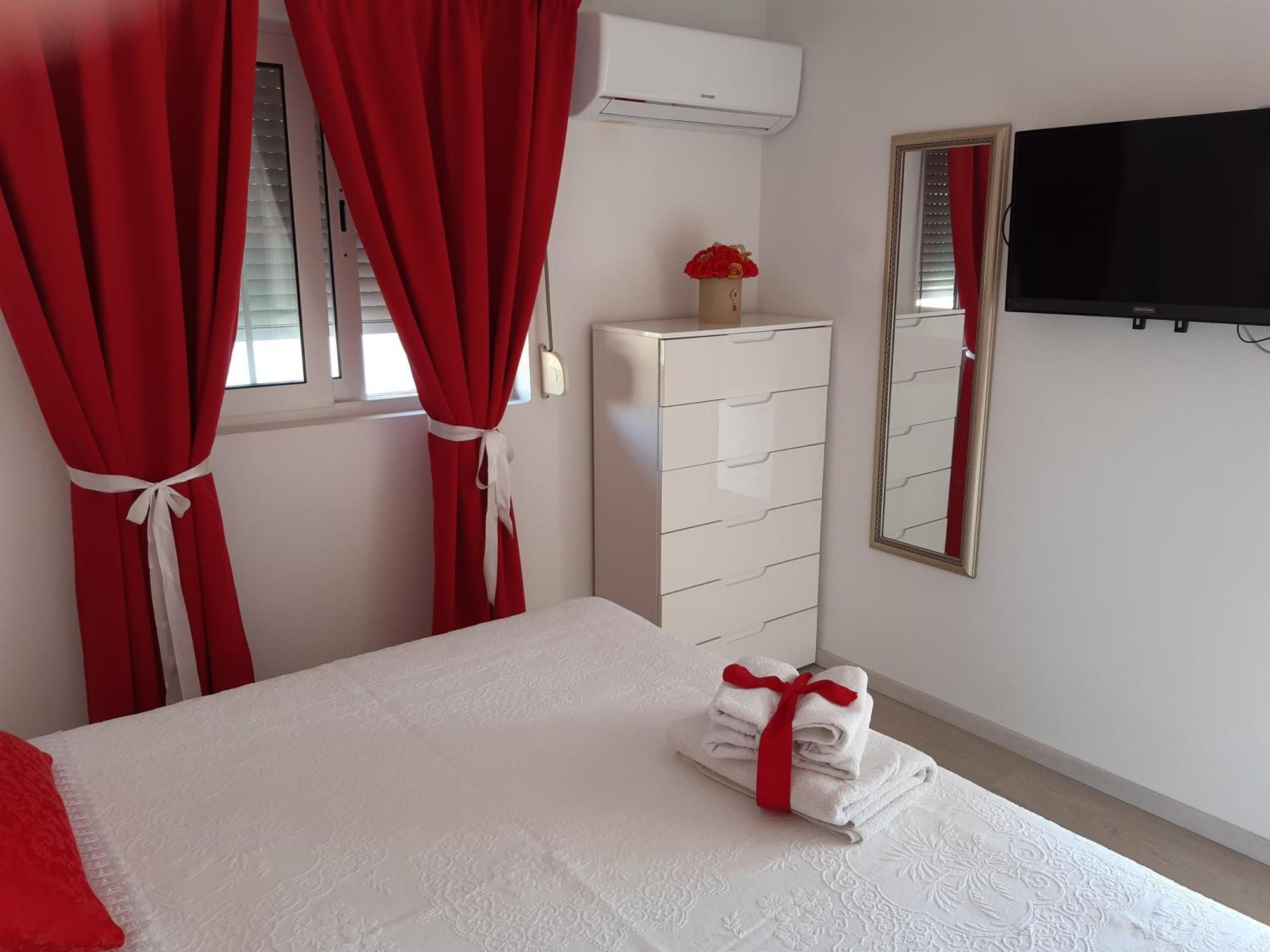 Apartments By The Sea Pag - 16100 Pag Town Zimmer foto